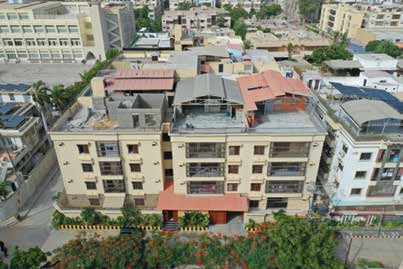 Diamond Palace, Garden East